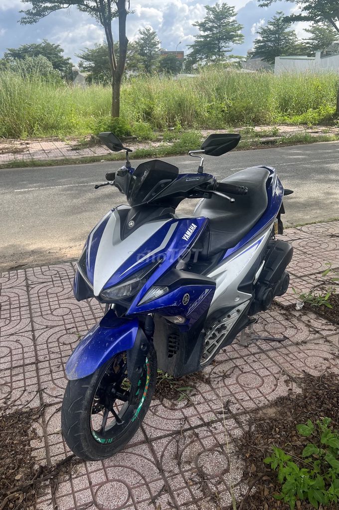 Cần bán xe chính chủ. NVX 155cc. Mua bán Xe máy tại Huyện Trảng Bom Đồng Nai được đăng bởi Lực Trần hình 2