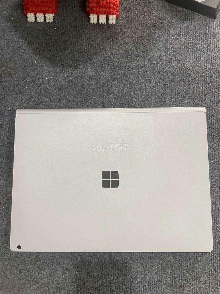Microsoft Surface Book 2 i7 16GB 256GB SSD 15 inch. Mua bán Laptop tại Quận 7 Tp Hồ Chí Minh được đăng bởi Nguyen Ngo Hoang Tu hình 1