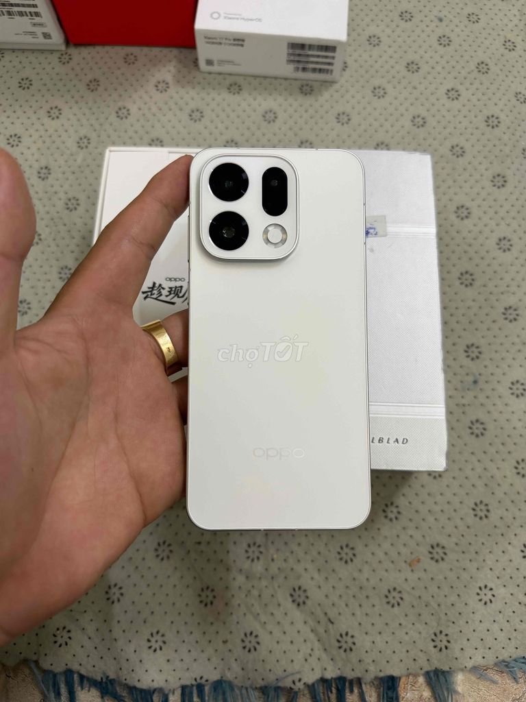 Oppo Find X9 ram 16/256gb. Mua bán Điện thoại tại Quận Tân Bình Tp Hồ Chí Minh được đăng bởi Nguyễn Thắng Mobile hình 1