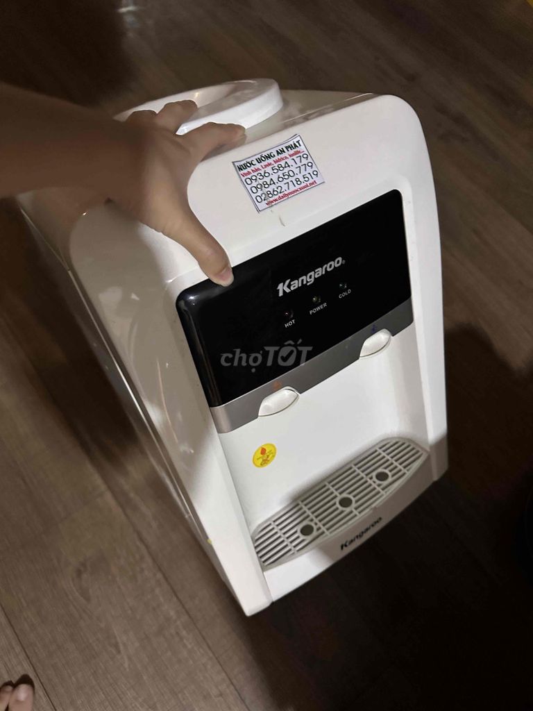 Máy nước nóng lạnh Kangaroo Trắng. Mua bán Nội thất, đồ gia dụng khác tại Quận 10 Tp Hồ Chí Minh được đăng bởi Hải Châu hình 1