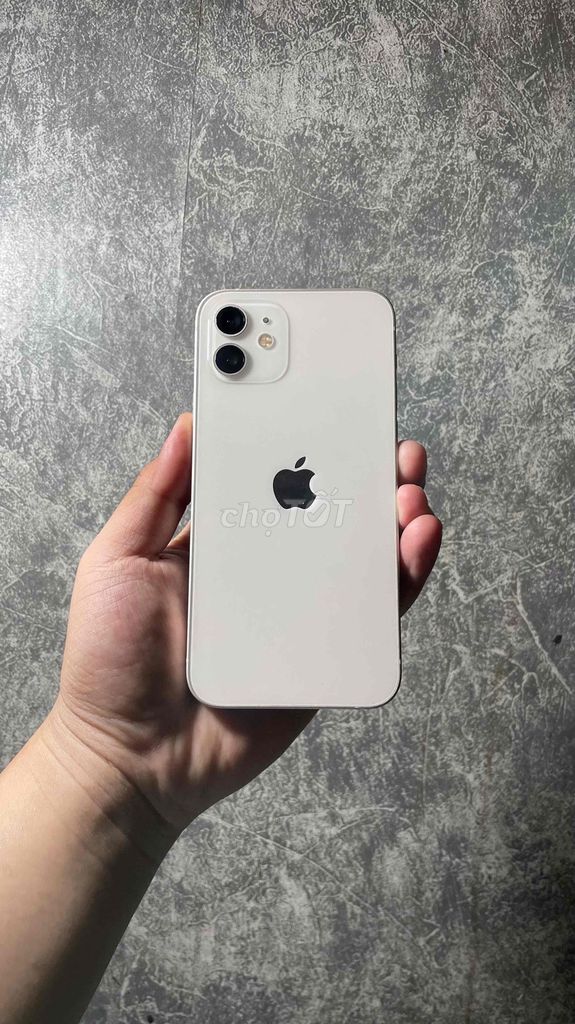 Apple iPhone 12 64GB Trắng. Mua bán Điện thoại tại Thành phố Thuận An Bình Dương được đăng bởi Văn Hùng hình 1
