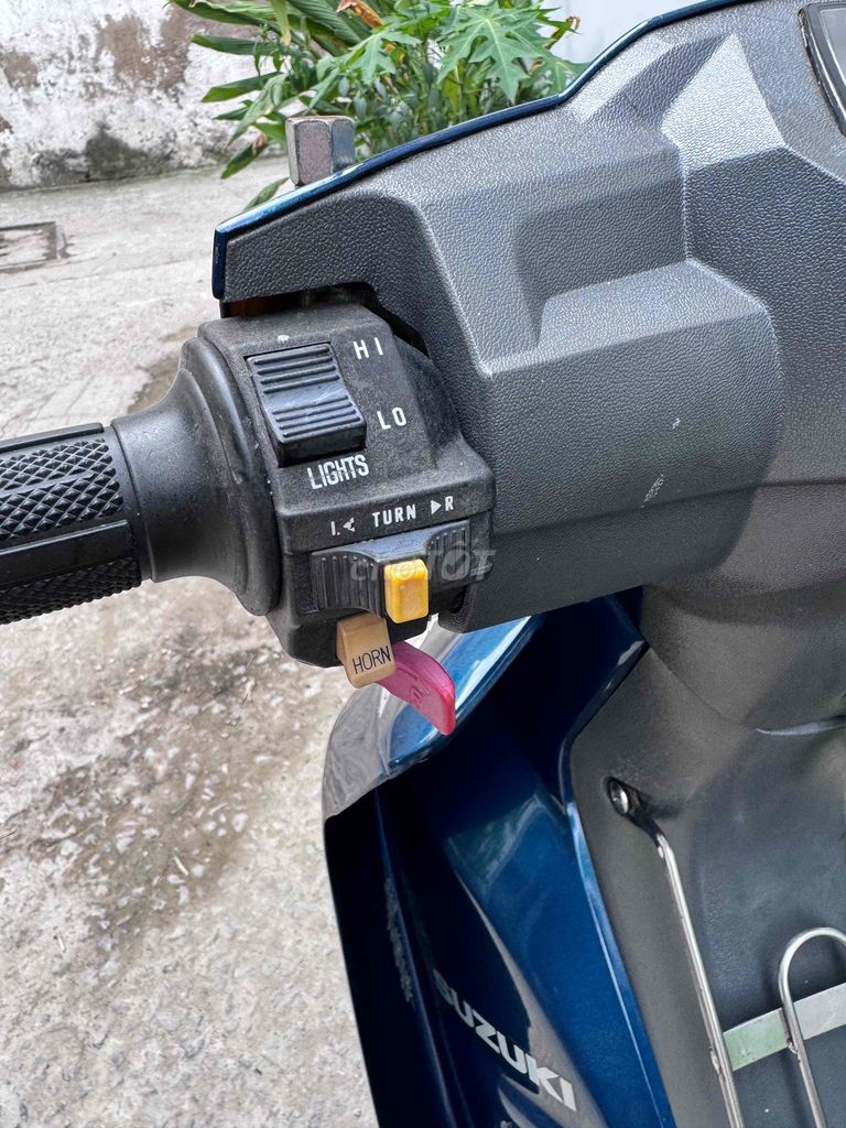 Suzuki Viva 2002 Xanh dương 24.000km. Mua bán Xe máy tại Quận 7 Tp Hồ Chí Minh được đăng bởi anh bảy hình 7