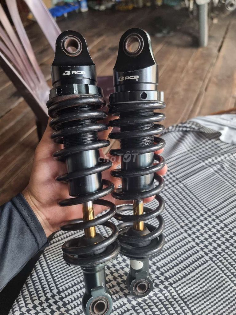 Phuộc rcb ty vàng. Mua bán Phụ tùng xe tại Thành phố Châu Đốc An Giang được đăng bởi Huỳnh TT hình 2