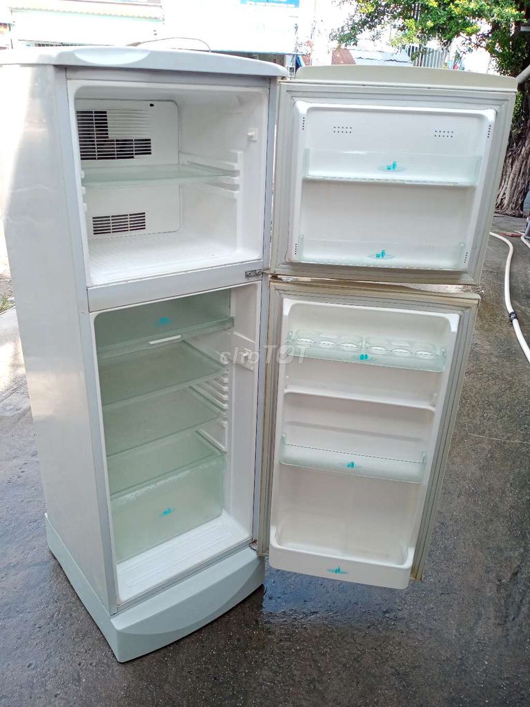 0345953455 - Cần bán tủ lạnh Sanyo 150l làm lạnh cực nhanh