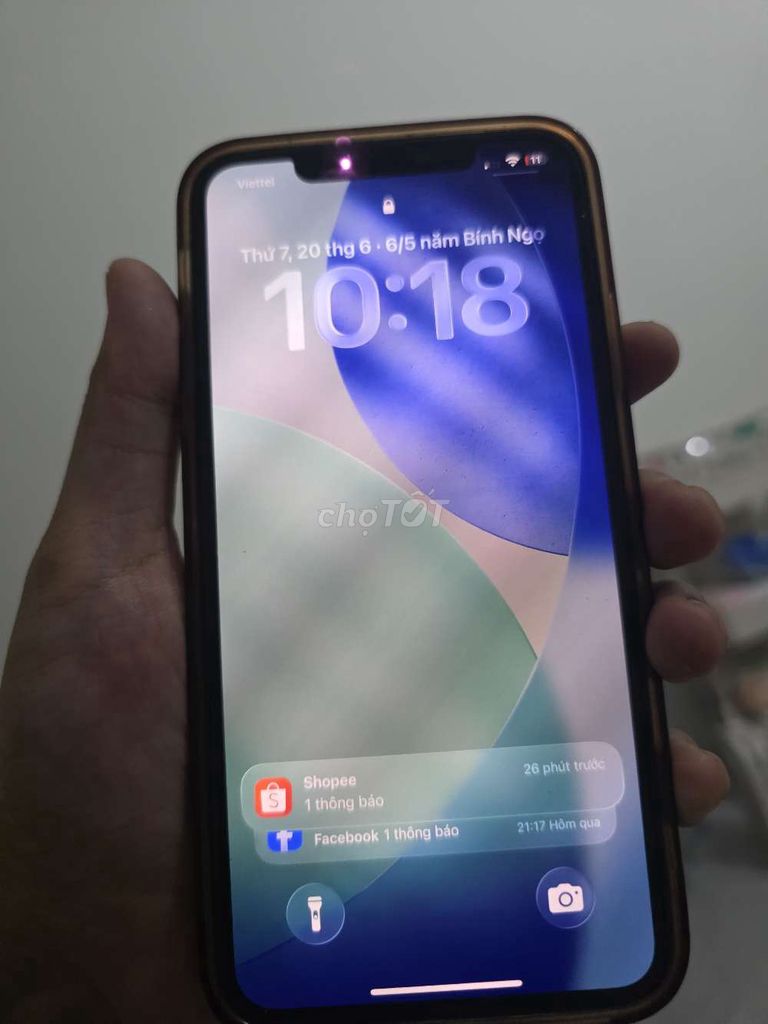 Apple iPhone 11 Pro Max liệt 1 hàng dọc màn hình. Mua bán Điện thoại tại Huyện Đan Phượng Hà Nội được đăng bởi nam nguyen hình 1