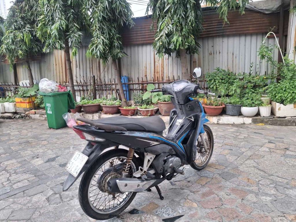 Xe Honda wave rsx fi. Mua bán Xe máy tại Quận 7 Tp Hồ Chí Minh được đăng bởi trình minh sơn hình 4