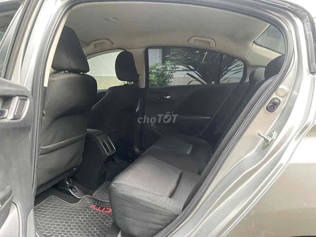 Honda City 2016 1.5 CVT Số tự động. Mua bán Ô tô tại Quận Gò Vấp Tp Hồ Chí Minh được đăng bởi Siêu Thị Ô Tô Sài Gòn hình 8