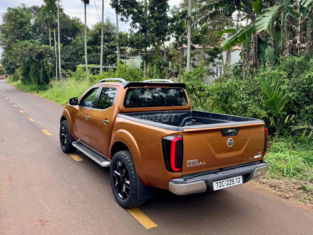 Nissan Navara 2015 NP300 VL 4x4 AT - 130000 km. Mua bán Ô tô tại Huyện Đắk Mil Đắk Nông được đăng bởi Nguyễn Quý hình 1