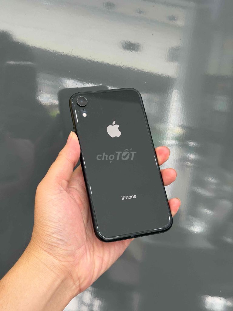iPhone XR 64GB Đen 98% zin đẹp Lock Mỹ. Mua bán Điện thoại tại Quận Ninh Kiều Cần Thơ được đăng bởi Quý Mobile Cần thơ hình 1