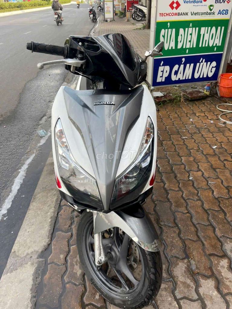 Honda air blade 2013 Trắng xám 64H1