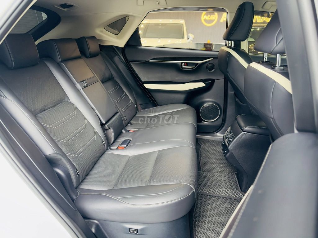 LEXUS NX300 MODEL 2018 RẤT ĐẸP. Mua bán Ô tô tại Quận 7 Tp Hồ Chí Minh được đăng bởi Thanh Tùng NSG hình 11