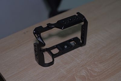 Rig cage Khung bảo vệ máy ảnh Lumix S5
