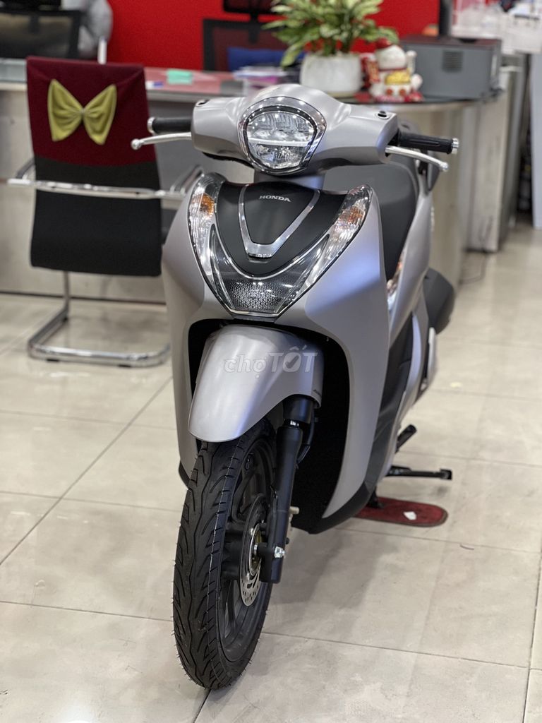 SHMODE | Trả Trước chỉ 10Tr | Hỗ trợ vay tiêu dùng. Mua bán Xe máy tại Quận 8 Tp Hồ Chí Minh được đăng bởi Hiếu Trả Góp Xe hình 1