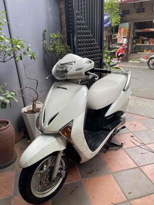 Honda Lead 2011 màu Trắng