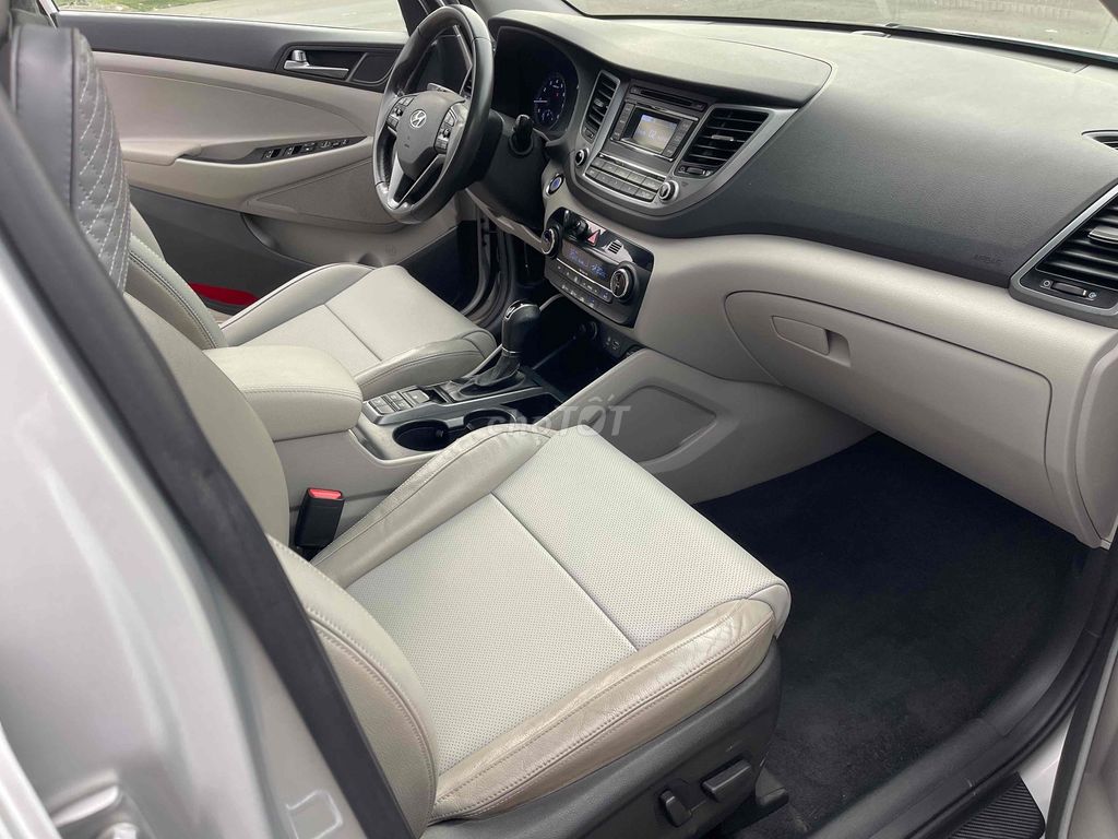 Hyundai Tucson 2016  nhập khẩu bản cao nhất Fun. Mua bán Ô tô tại Huyện Bảo Lâm Lâm Đồng được đăng bởi Van hình 8