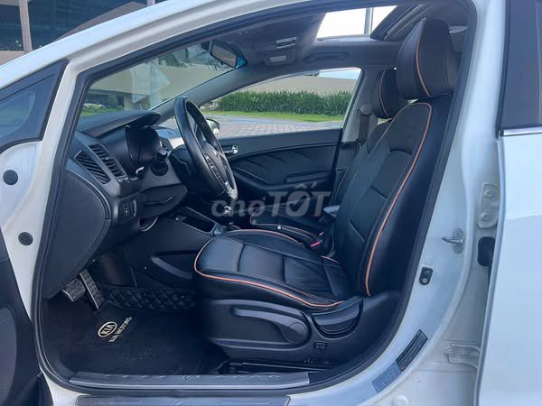 Bán xe Kia K3 đời 2014 Số Tự Động. Mua bán Ô tô tại Quận Cẩm Lệ Đà Nẵng được đăng bởi Đặng Nguyễn thanh tình hình 4