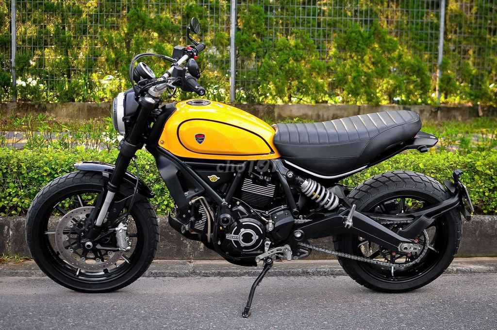 THANH MOTOR Cần bán Ducati Scrambler Icon 2020. Mua bán Xe máy tại Quận Hoàng Mai Hà Nội được đăng bởi Lê Chí Thanh hình 1