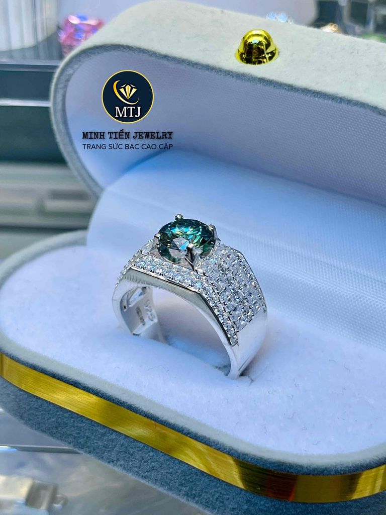 Nhẫn nam bạc 925 đá Moissanite xanh 7li5