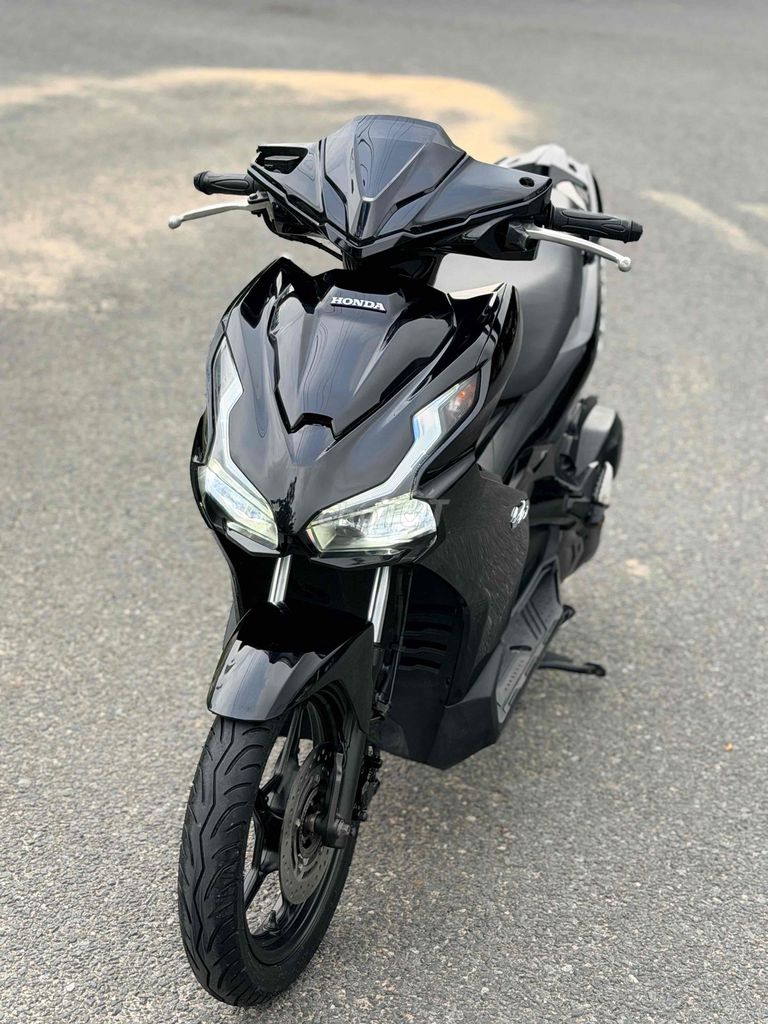 Смола для машин Honda Air Blade 150 ABS, черная шариковая машина