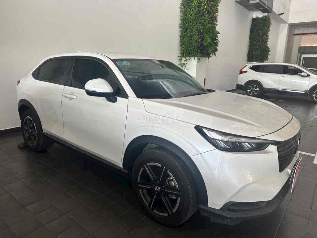 HONDA HRV G 2025 - Siêu Lướt 680 km. Mua bán Ô tô tại Quận 7 Tp Hồ Chí Minh được đăng bởi Showroom Honda Ôtô Sài Gòn Quận 7 hình 2