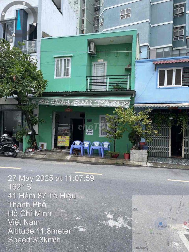 hh 1% . nhà 1 lầu . sân thượng . 3pn