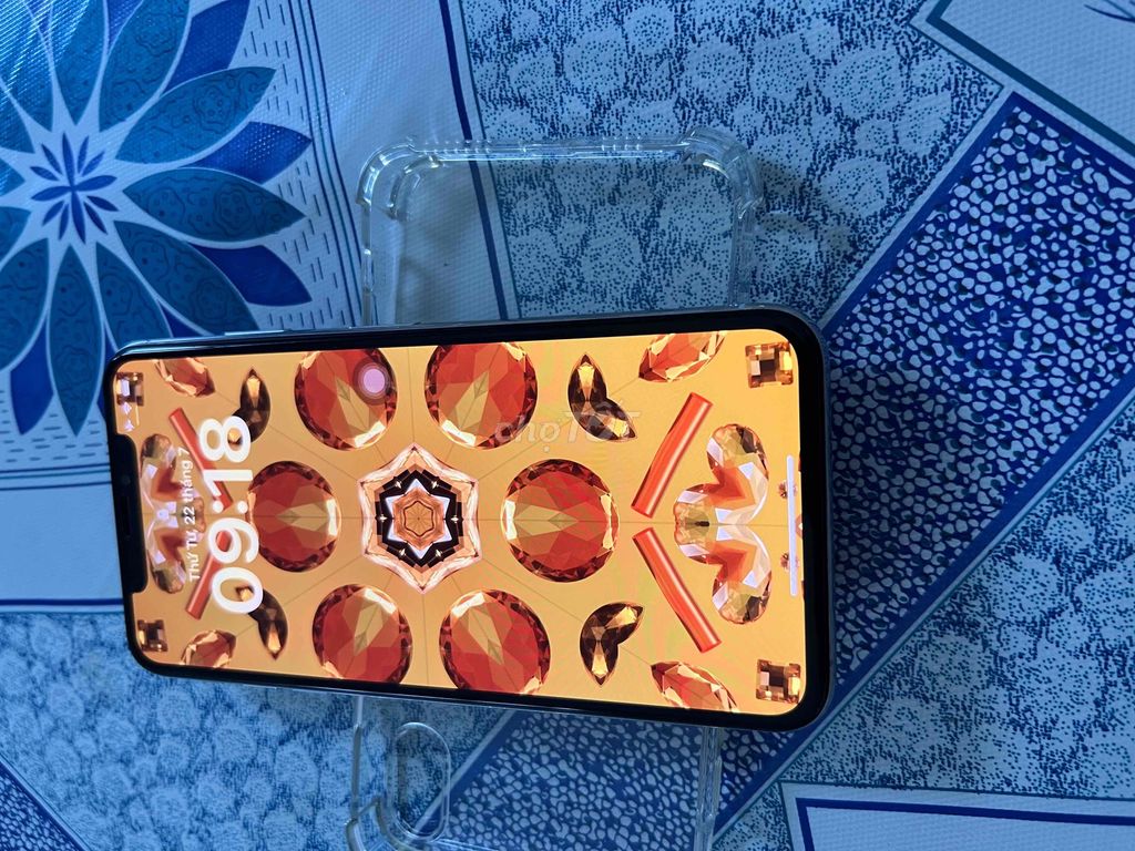 Apple iPhone Xs Max 64GB Trắng Đã sử dụng. Mua bán Điện thoại tại Quận 8 Tp Hồ Chí Minh được đăng bởi tuấn đỗ hình 1