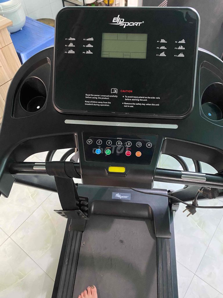 Máy chạy bộ Elip Q7 Đen