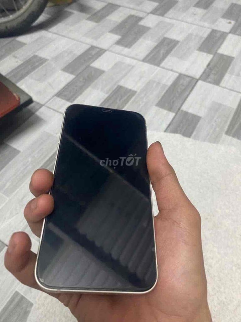 Bán hoặc GL 12 QT 64 Zin full chức năng. Mua bán Điện thoại tại Huyện Hóc Môn Tp Hồ Chí Minh được đăng bởi nguyễn ngọc minh hình 1