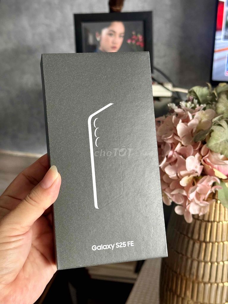 Samsung Galaxy S25 FE 128GB Trắng VN Mới New Seal. Mua bán Điện thoại tại Thành phố Thủ Đức Tp Hồ Chí Minh được đăng bởi Phạm Thái Mobile hình 1