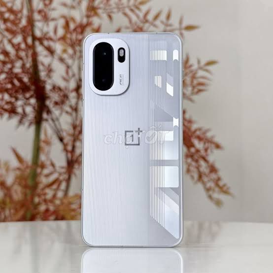 OnePlus Ace 6 256GB Bạc. Mua bán Điện thoại tại Quận Ngũ Hành Sơn Đà Nẵng được đăng bởi Bôn Sắc hình 1