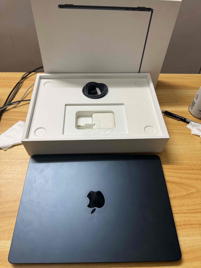 MacBook Air M2 13” 2022 8g/512g pin95% fullbox mid. Mua bán Laptop tại Quận 3 Tp Hồ Chí Minh được đăng bởi Phúc Nguyễn hình 1