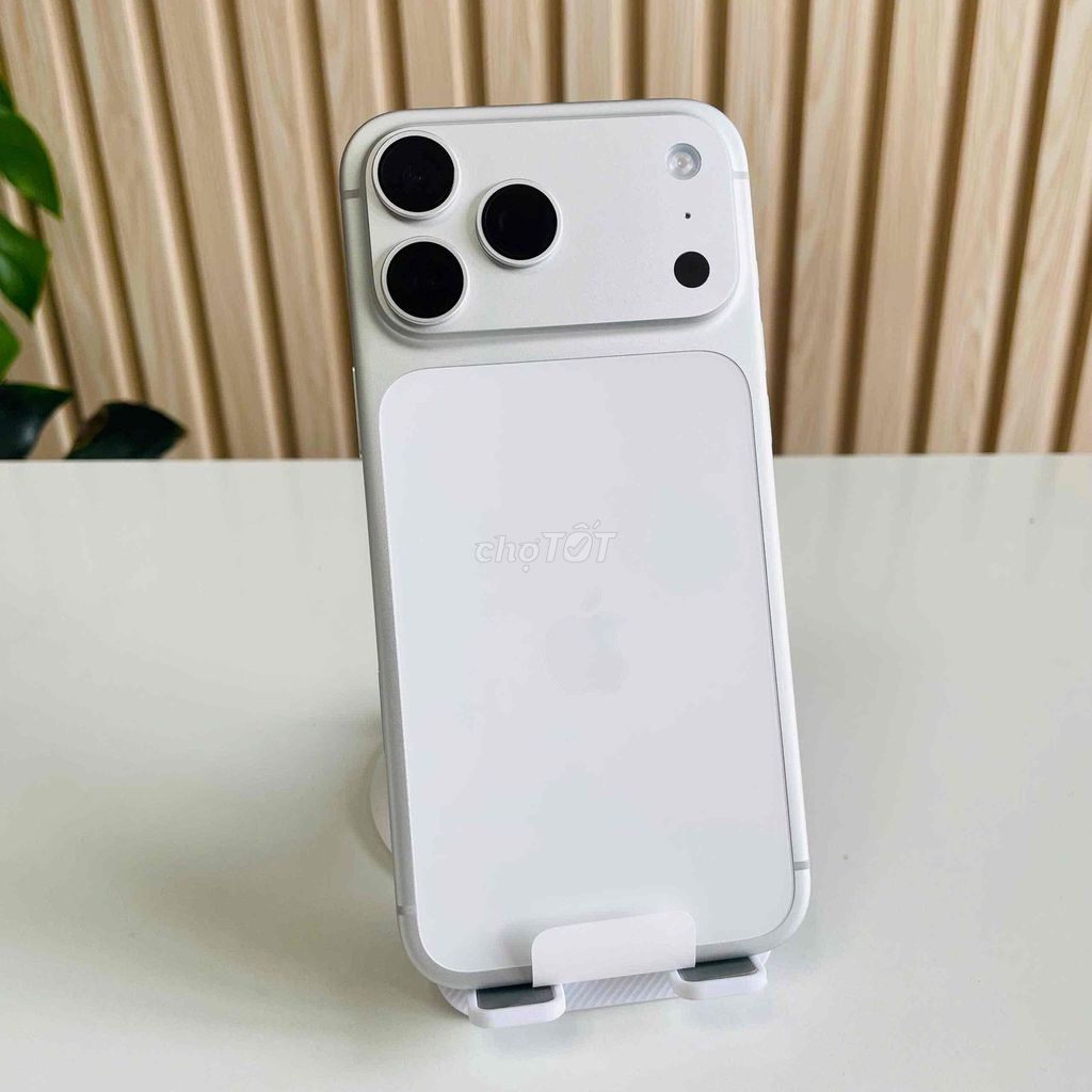 iPhone 17 Pro Max CH -256GB - Máy New Chưa Kích. Mua bán Điện thoại tại Quận Ninh Kiều Cần Thơ được đăng bởi Hmphone hình 1
