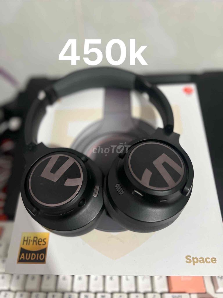 Tai nghe Hi-Res Audio Đen. Mua bán Tivi, Âm thanh tại Thành phố Thủ Đức Tp Hồ Chí Minh được đăng bởi Phan Nguyễn Duy Anh hình 1