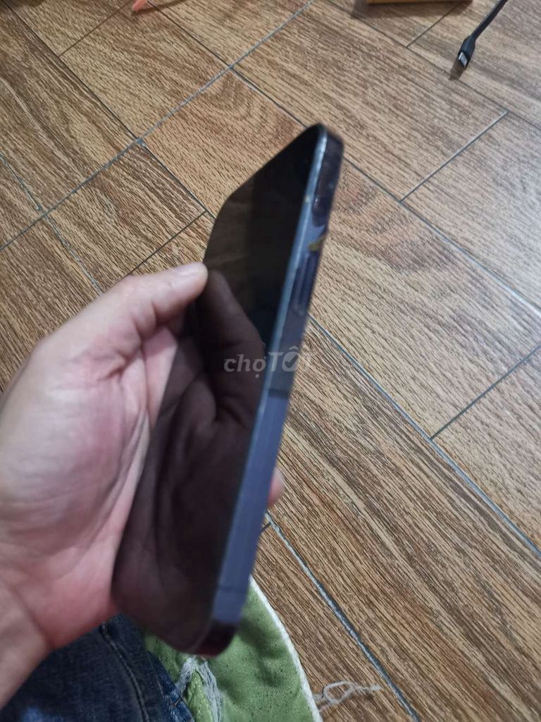 Apple iPhone 14 Pro 256GB Tím đã thay màn OLED. Mua bán Điện thoại tại Quận Đống Đa Hà Nội được đăng bởi Hoi Kaka hình 1