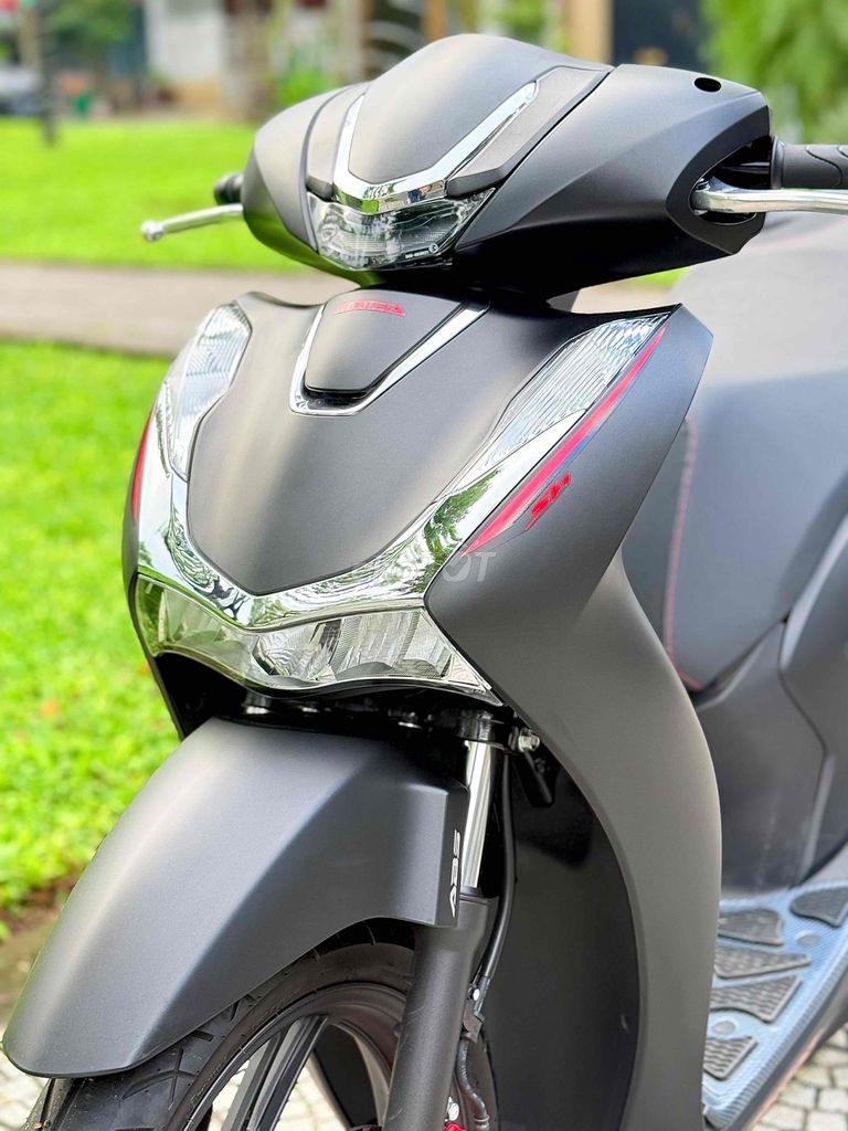 Sh 160 Abs dki 8.2025 đi 3000 cây, biển 43. Mua bán Xe máy tại Quận Sơn Trà Đà Nẵng được đăng bởi AN  chuyên mua bán xe máy cũ tại 386 ngô quyền sơn trà đà nẵng  BÁN XE TRẢ GÓP hình 10