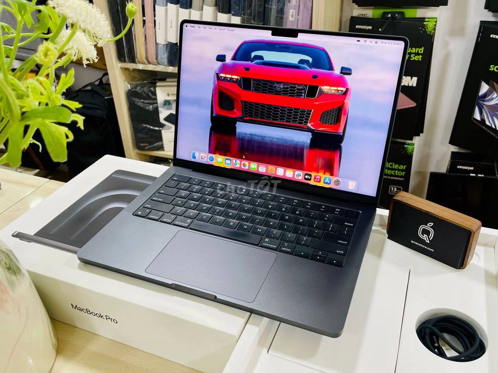 MacBook Pro 14 M4 16GB/512GB - Máy ngon, giá tốt. Mua bán Laptop tại Quận 3 Tp Hồ Chí Minh được đăng bởi QMac Store hình 1
