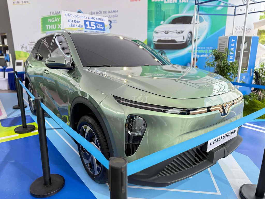 LIMO GREEN 150TR NHẬN XE-BAO NỢ XẤU. Mua bán Ô tô tại Quận 1 Tp Hồ Chí Minh được đăng bởi KỲ hình 5