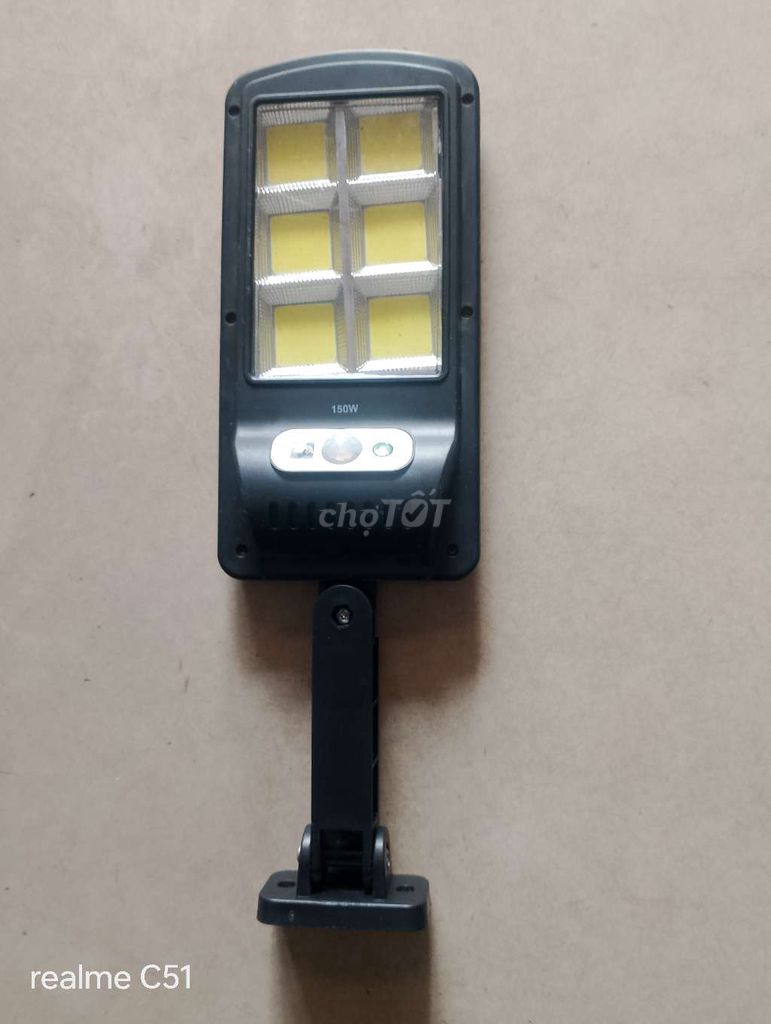 Đèn LED năng lượng mặt trời 150W Đen. Mua bán Đèn tại Quận Cái Răng Cần Thơ được đăng bởi Trương bá Khán hình 1