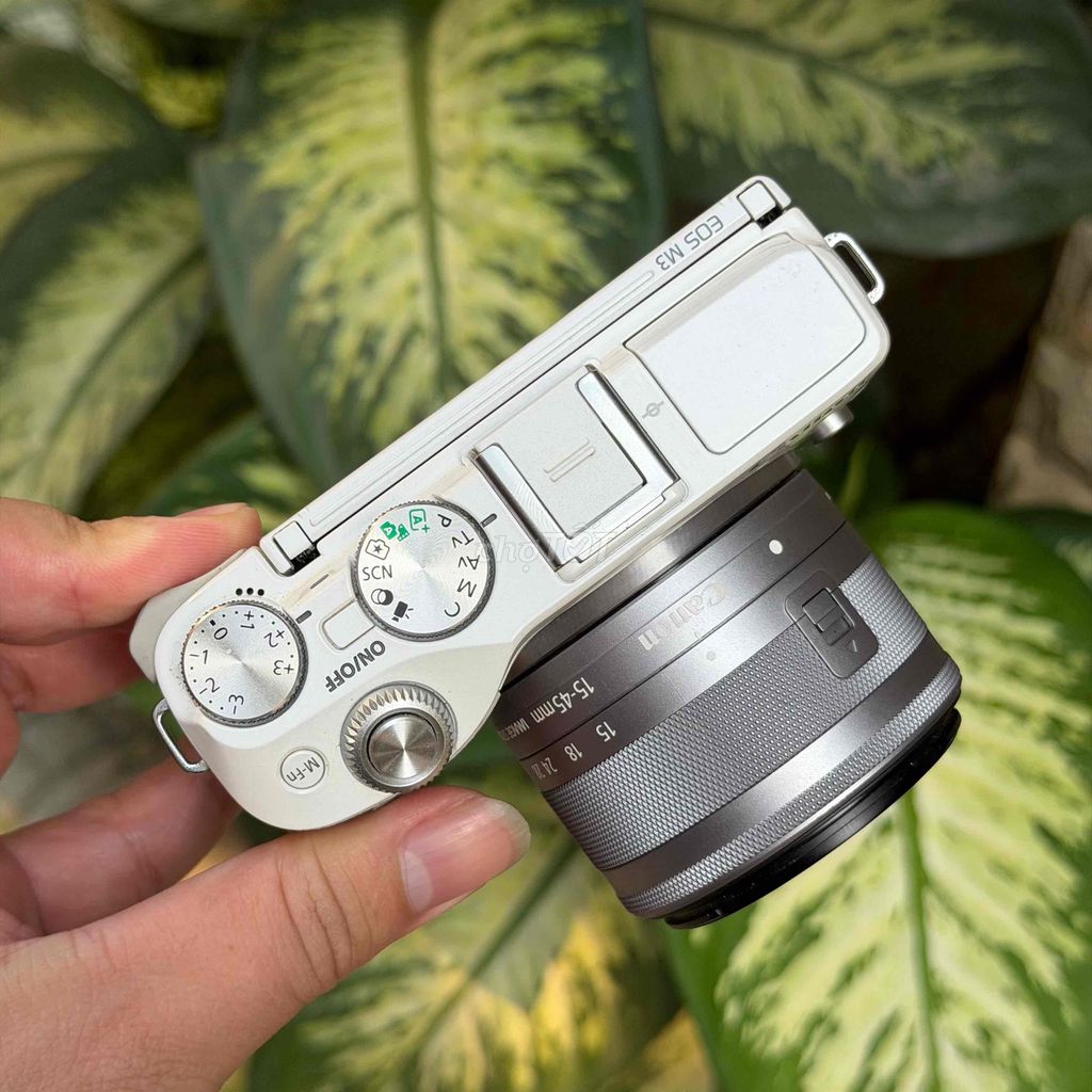 Máy ảnh Canon EOS M3 trắng đẹp như mới. Mua bán Máy ảnh, Máy quay tại Quận Hai Bà Trưng Hà Nội được đăng bởi Quang Huy hình 1