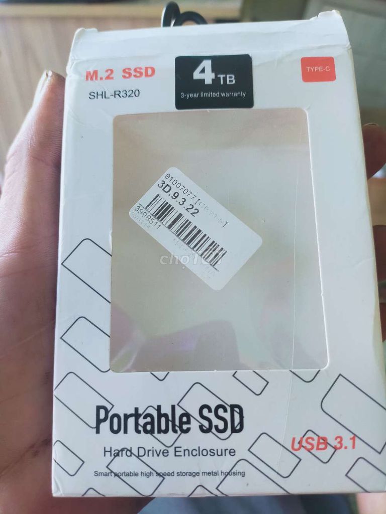 Ổ cứng ssd 4T mới nguyên