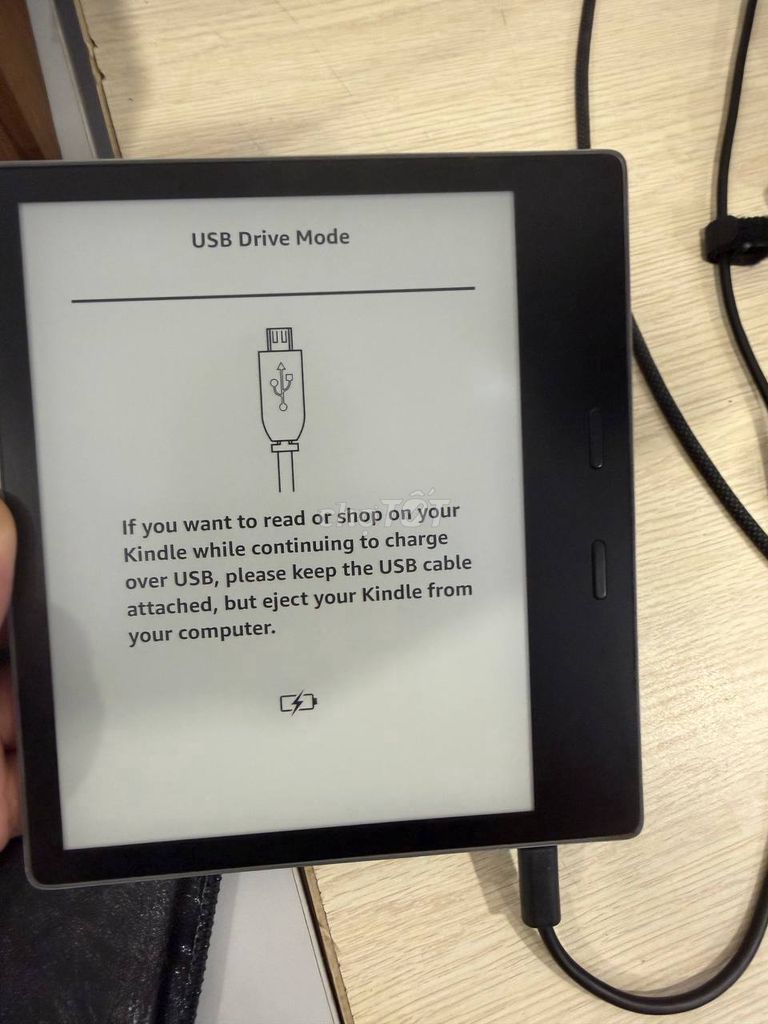 Máy đọc sách Amazon Kindle Oasis 2 8GB Xám. Mua bán Máy tính bảng tại Quận Long Biên Hà Nội được đăng bởi Đào xuân Trường hình 1