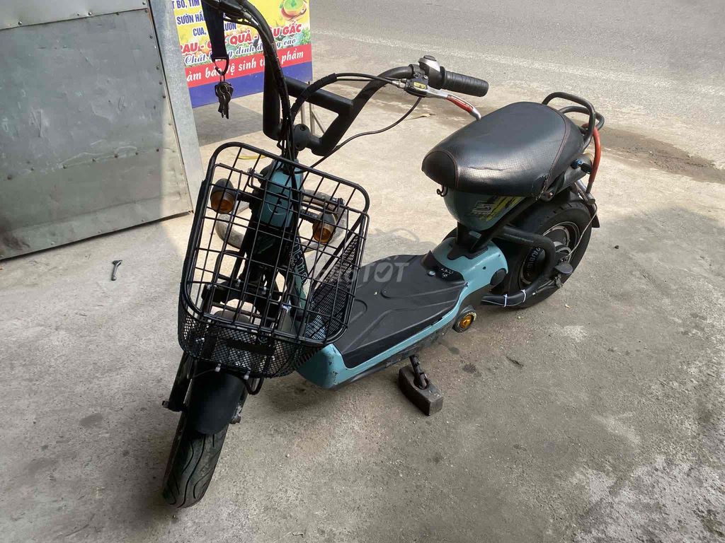 Xe đạp điện Xanh dương đã sử dụng. Mua bán Xe điện tại Quận Hai Bà Trưng Hà Nội được đăng bởi Nguyên Văn Công hình 5