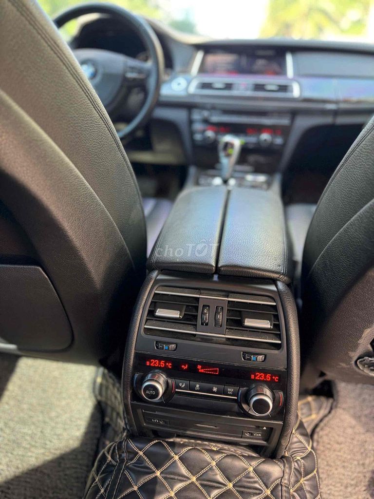 BMW 730i 2014 Đen. Mua bán Ô tô tại Quận Hai Bà Trưng Hà Nội được đăng bởi Tuan Trinh  hình 11
