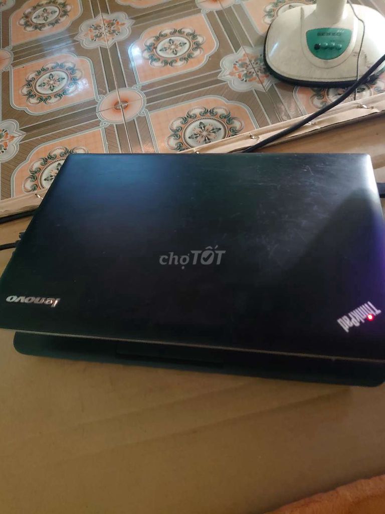 Bán laptop Lenovo ThinkPad I5 kèm màn 24 in