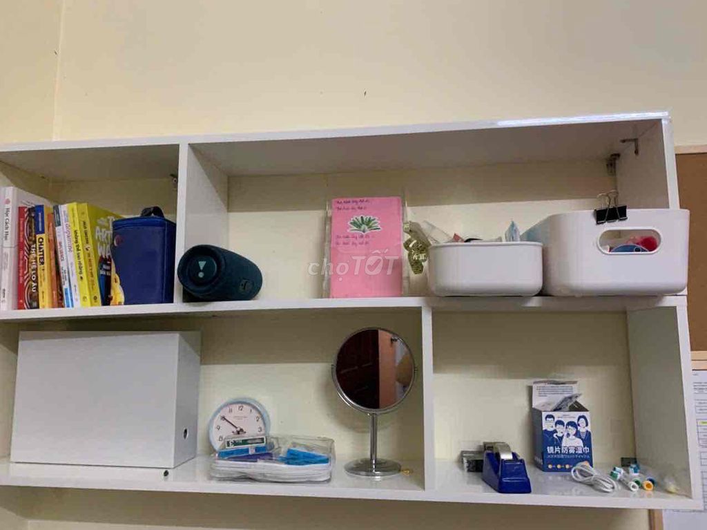 BÀN ĂN- TỦ QUẦN ÁO- KỆ. Mua bán Bàn ghế tại Thành phố Dĩ An Bình Dương được đăng bởi Nguyen My Linh hình 1