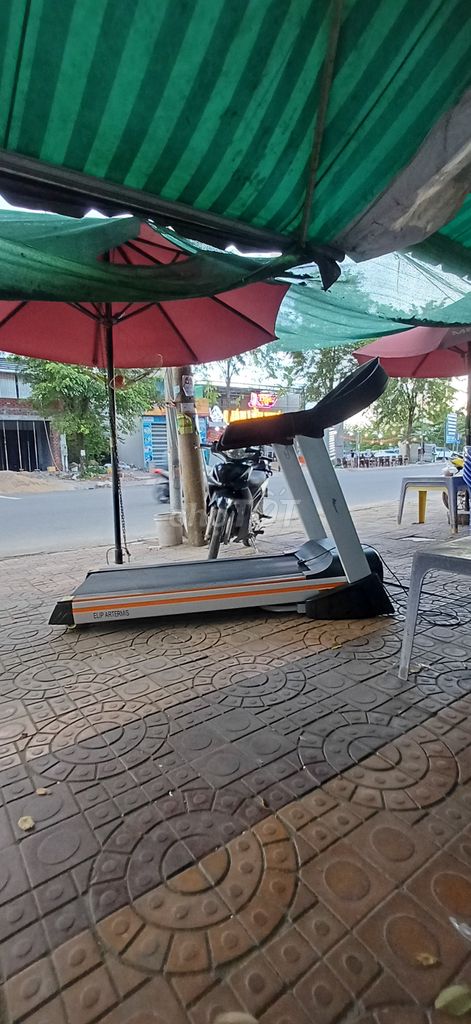 Máy chạy bộ Elip Artemis Động cơ bo mạch zin. Mua bán Đồ thể thao, Dã ngoại tại Quận Cái Răng Cần Thơ được đăng bởi Hoàng Văn Huân hình 1
