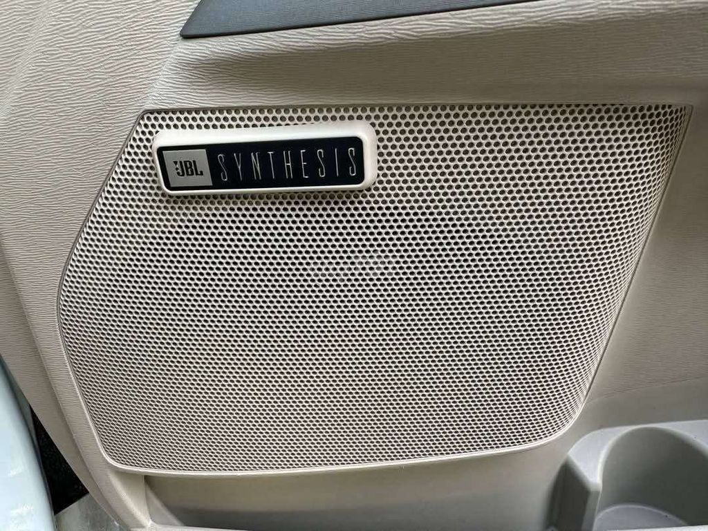 Toyota Venza 2.7AWD 2009 Full 2 cầu Nhập Mỹ🇺🇸. Mua bán Ô tô tại Quận 11 Tp Hồ Chí Minh được đăng bởi Hoàng Phúc hình 19