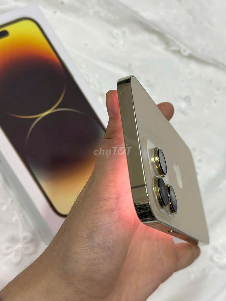 bán gấp iphone 14Pro Max 128G màu vàng 6th bh