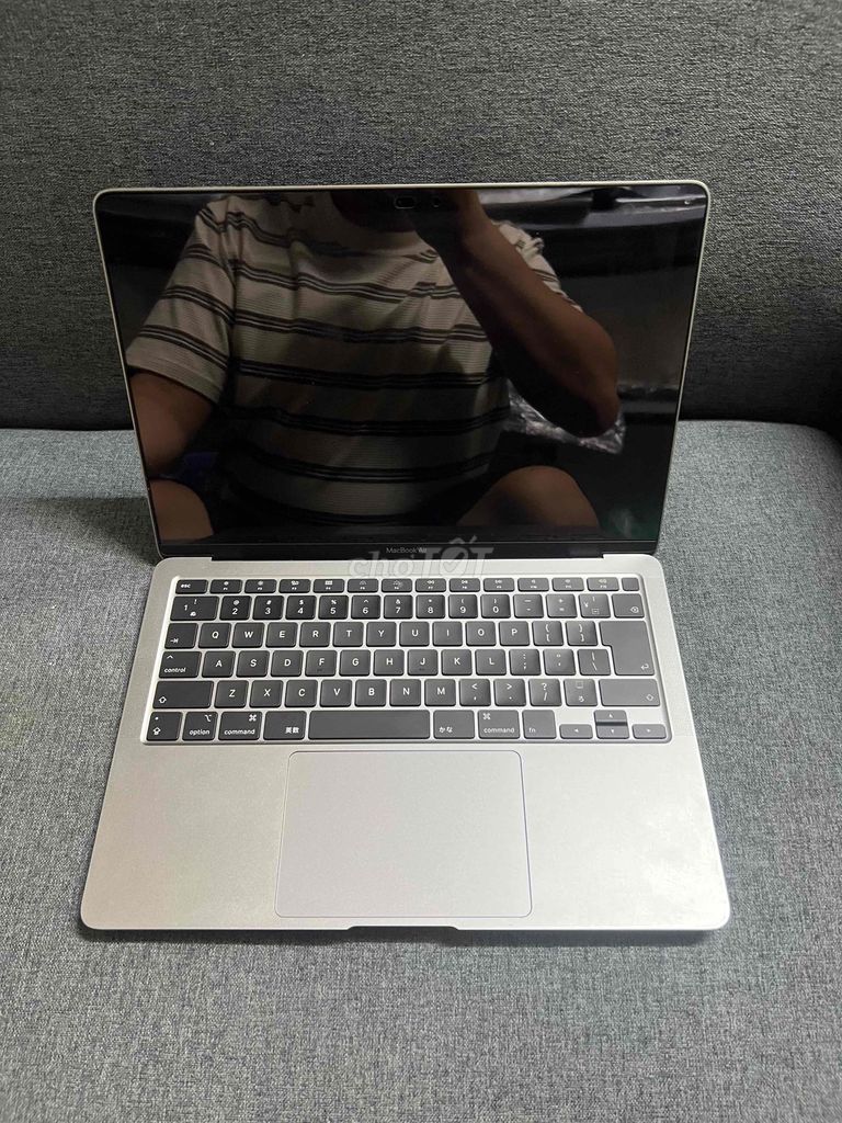 Apple Macbook Air 2020 I3 8GB/256GB. Mua bán Laptop tại Quận Đống Đa Hà Nội được đăng bởi Tiến Mạnh hình 1