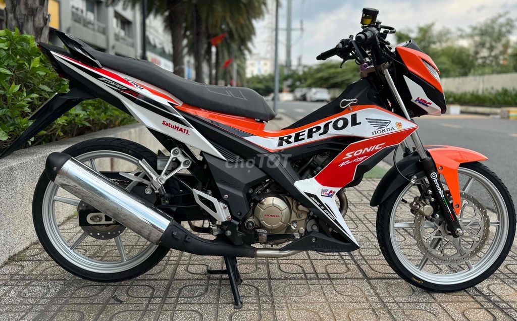 SONIC 2018 ĐẸP KEN NGUYÊN ZIN GIẤY TỜ ĐẦY ĐỦ. Mua bán Xe máy tại Thành phố Thủ Đức Tp Hồ Chí Minh được đăng bởi  xe máy HOÀNG THỊNH Thủ Đức  hình 7